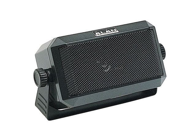 Luidspreker 5W 8 Ohm,Incl houder, aansluitkabel met 3,5mm plug.