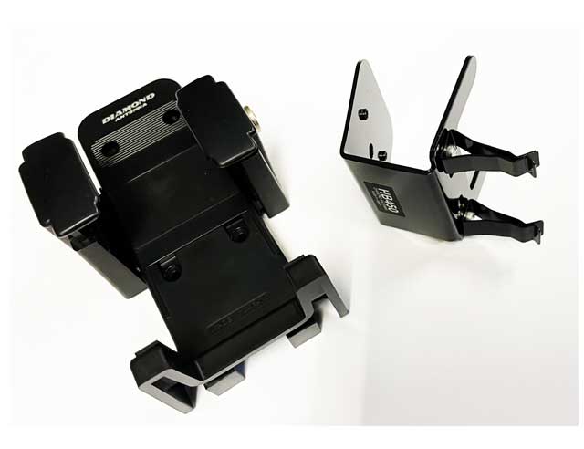 Portofoonhouder voor in auto ventilatierooster