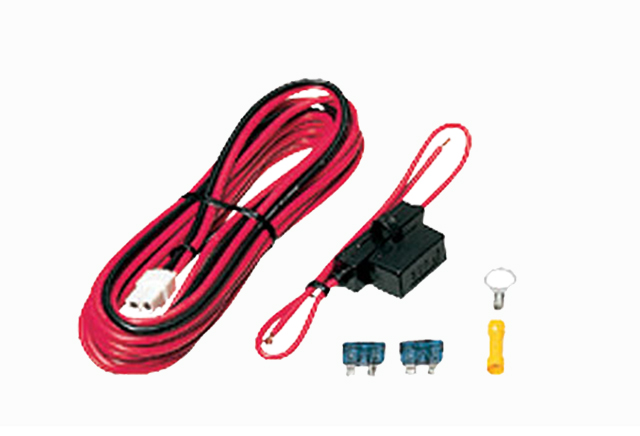 Voedingssnoer 1m voor bevestiging chassis en 6m voor Accu