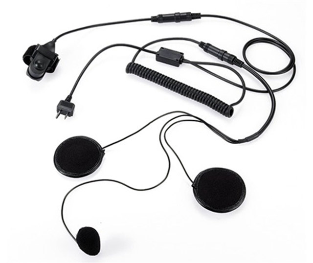 Helmset met 2 platte plastic oordopjes