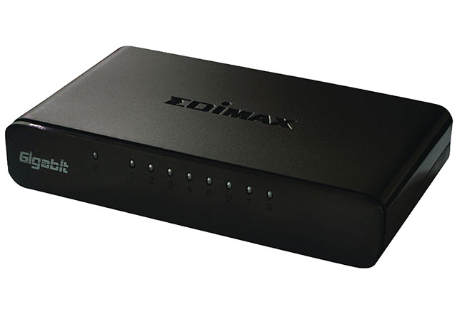 De ES-5800G V3 is een 8-poorts ethernet switch 10/100/1000 Mbps