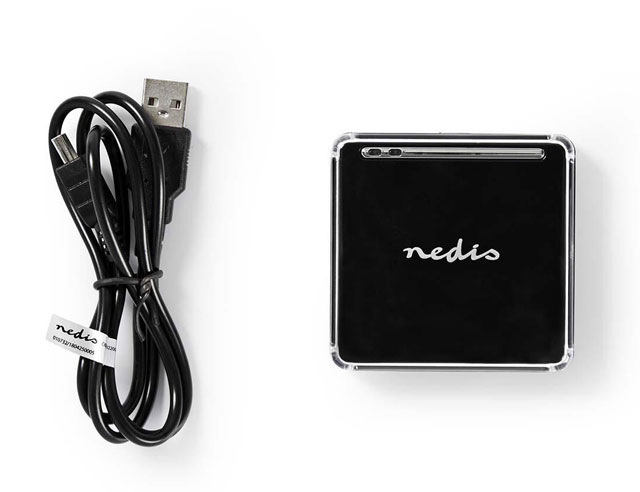 Kaartlezer voor het lezen en schrijven van bijna elke mediakaart