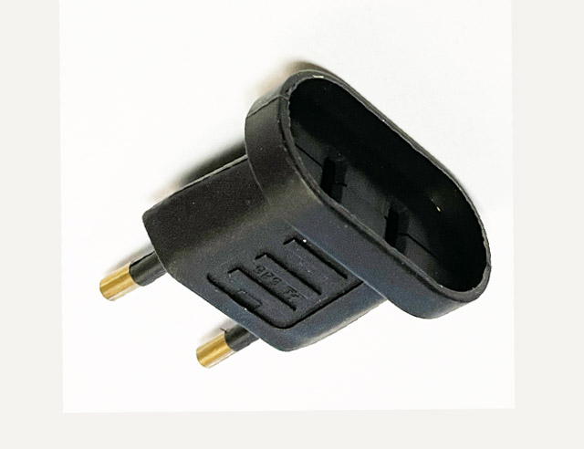 Adapter 220V contra USA naar NL Stekker black