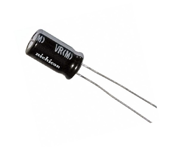 Elco radiaal 22uF/50V 5x11mm e=2mm 105°